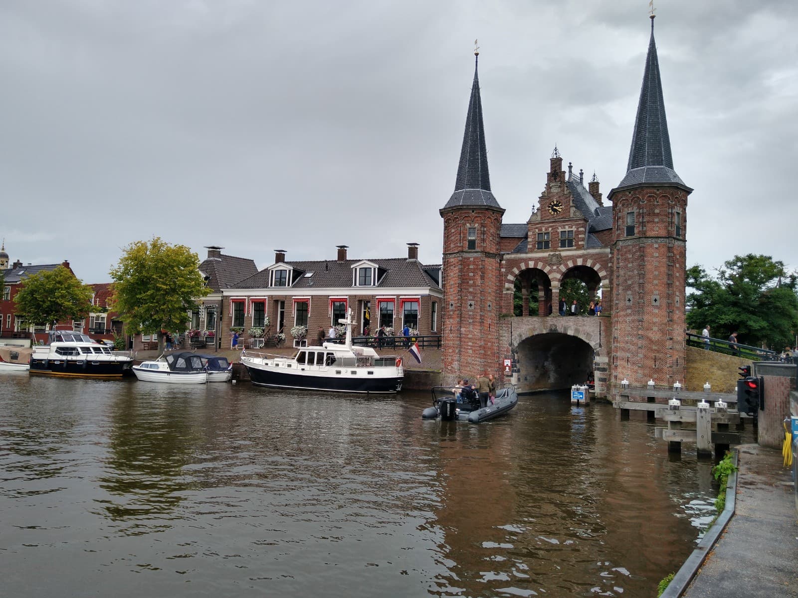 Sneek