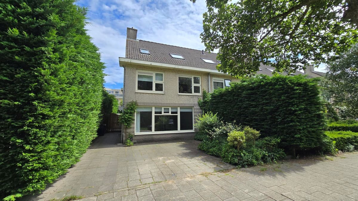 Den Haag, South Holland 