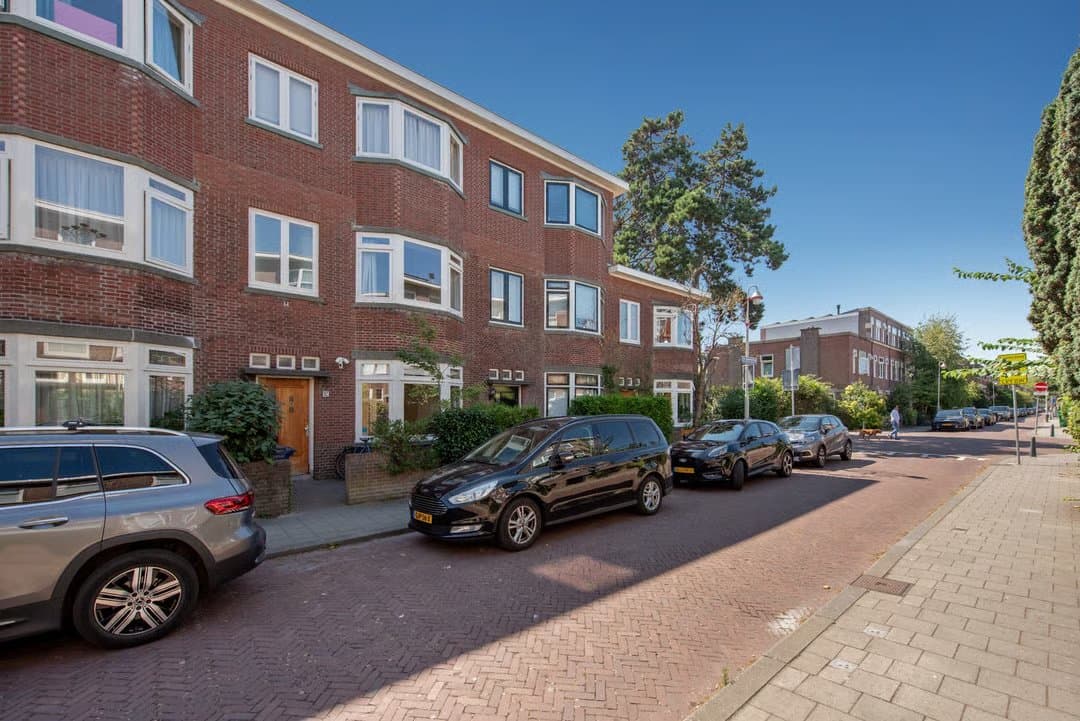 Den Haag, South Holland 
