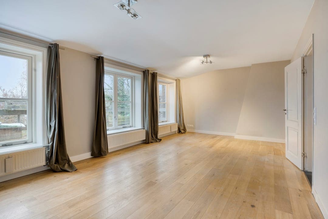 Den Haag, South Holland 